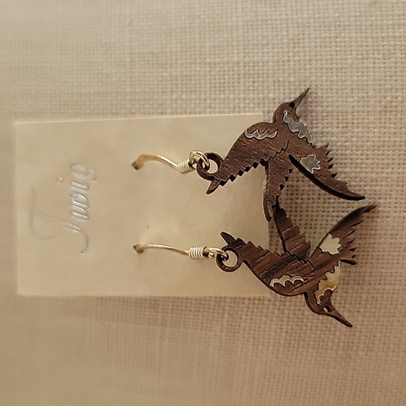 Hummingbird Earrings - Picture 1 of 1